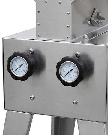 Industrial malt mill