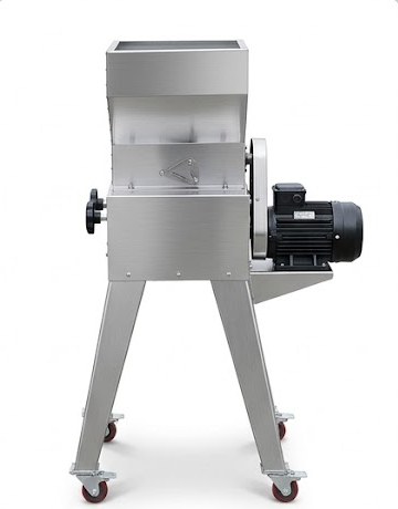 Industrial malt mill