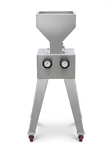 Industrial malt mill